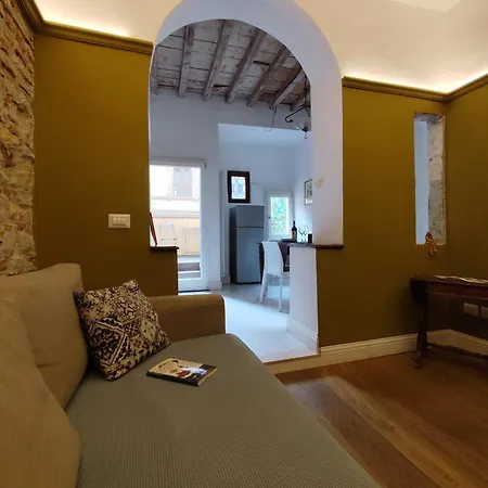 Daire Borgo San Frediano *