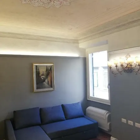 Borgo San Frediano Daire *